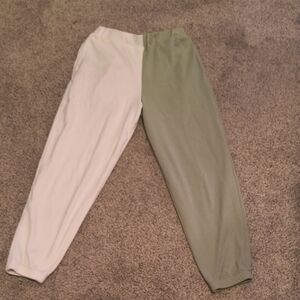 Kyoyo Green And White Sweatpants